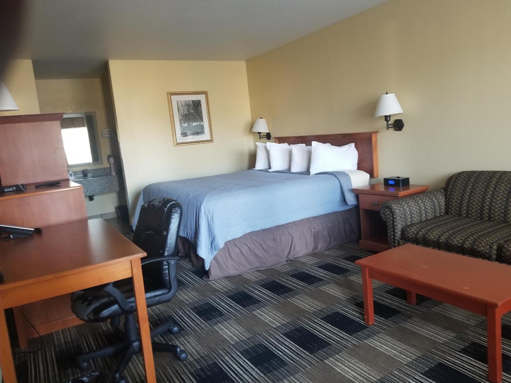 Oakridge Inn & Suites Exterior foto